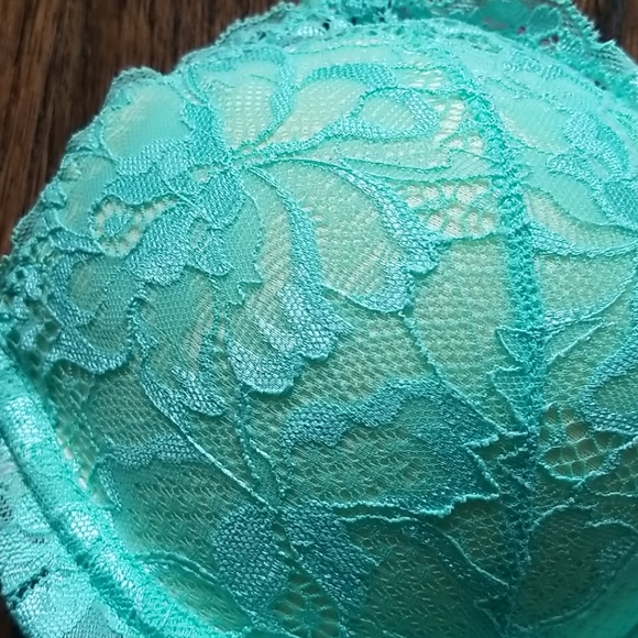 Lace Racerback Bra - Picture 2 of 8